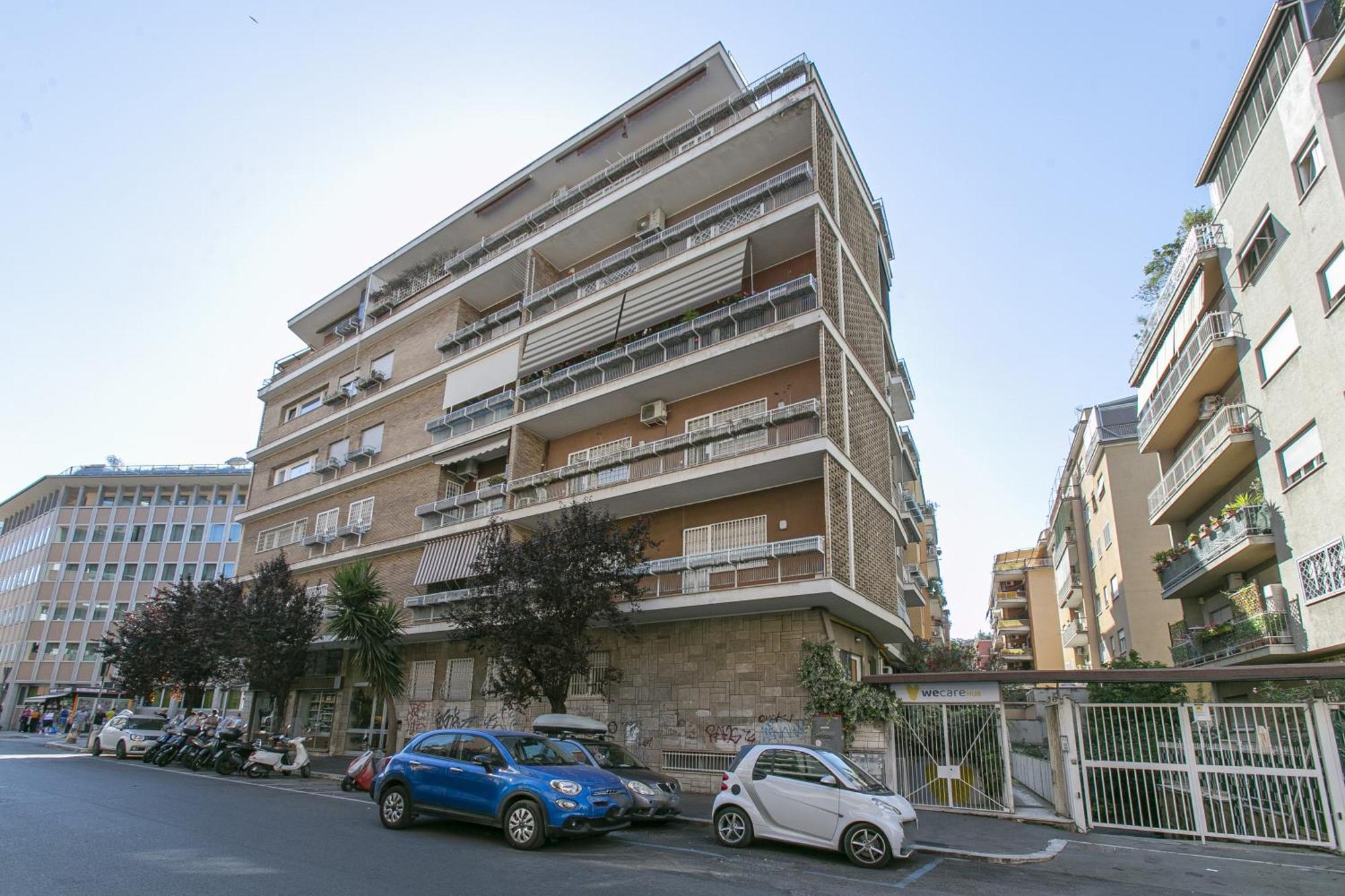 Flamilla Home Next To Vatican Museums Рим Экстерьер фото
